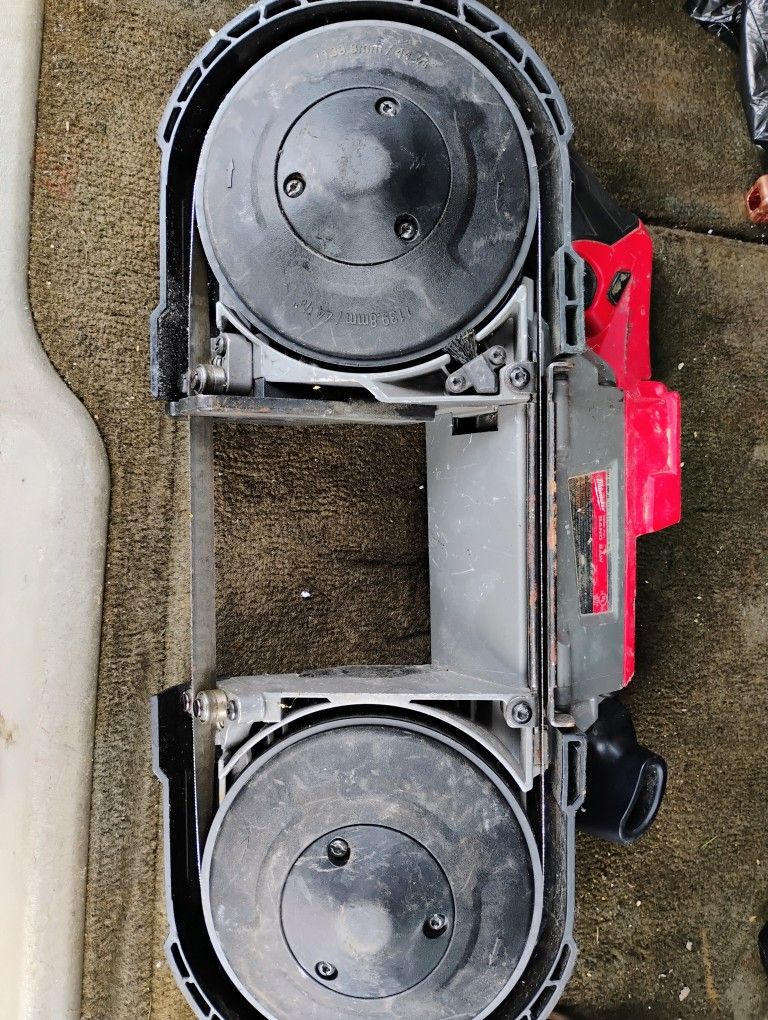 Milwaukee Band Saw