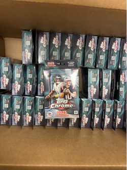 Topps chrome NFL Hanger Box