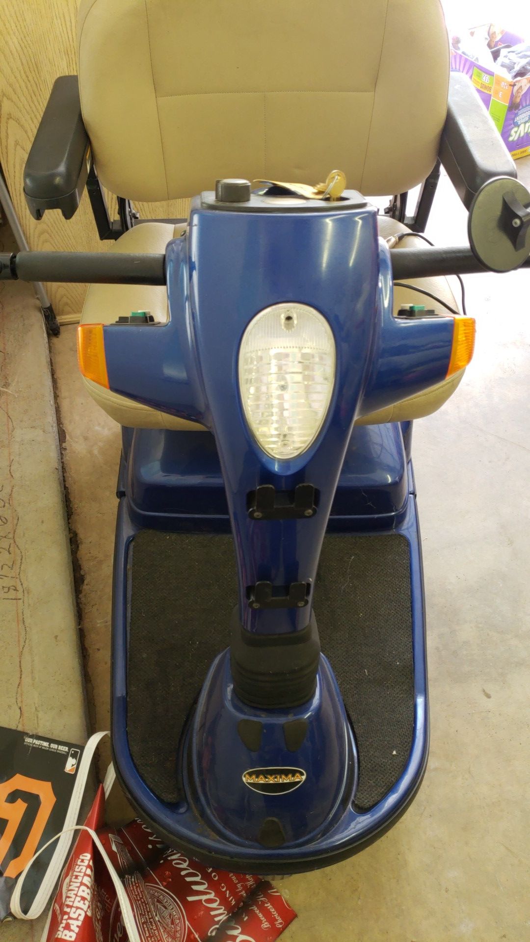 Maxima Scooter