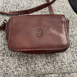 Tumble & Hide leather crossbody bag