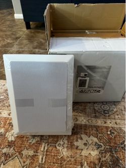 Sundquest in wall speakers new