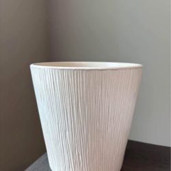 Planter Pot Small/medium