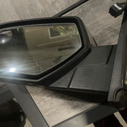 2014 GMC Sierra Power Folding Mirrors 