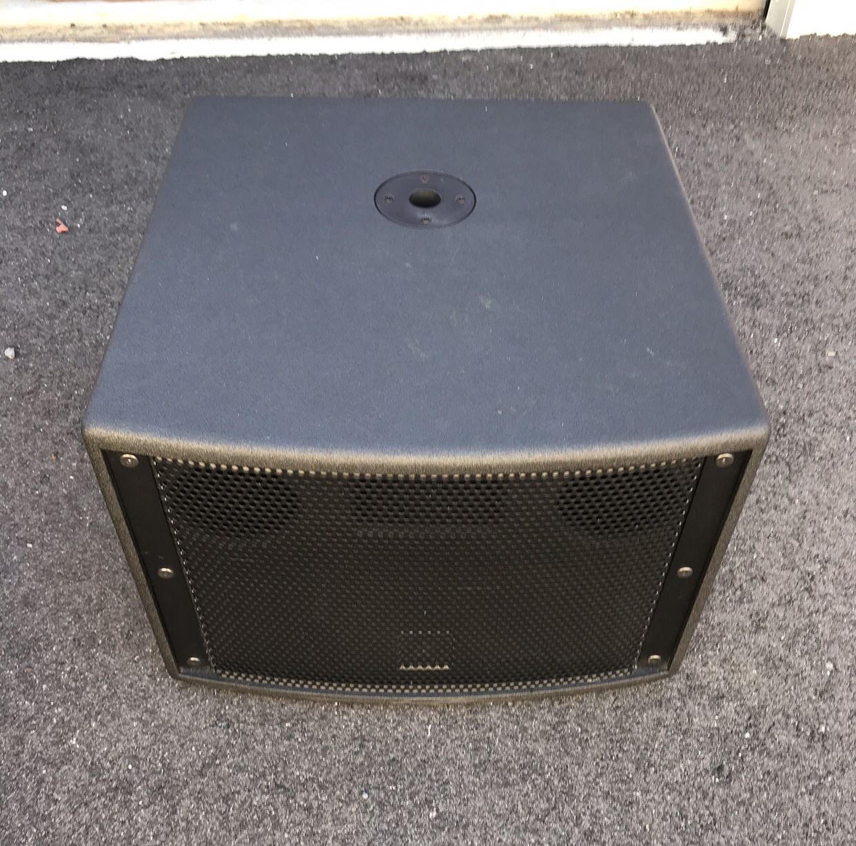 Yorkville Elite LS 700P Subwoofer