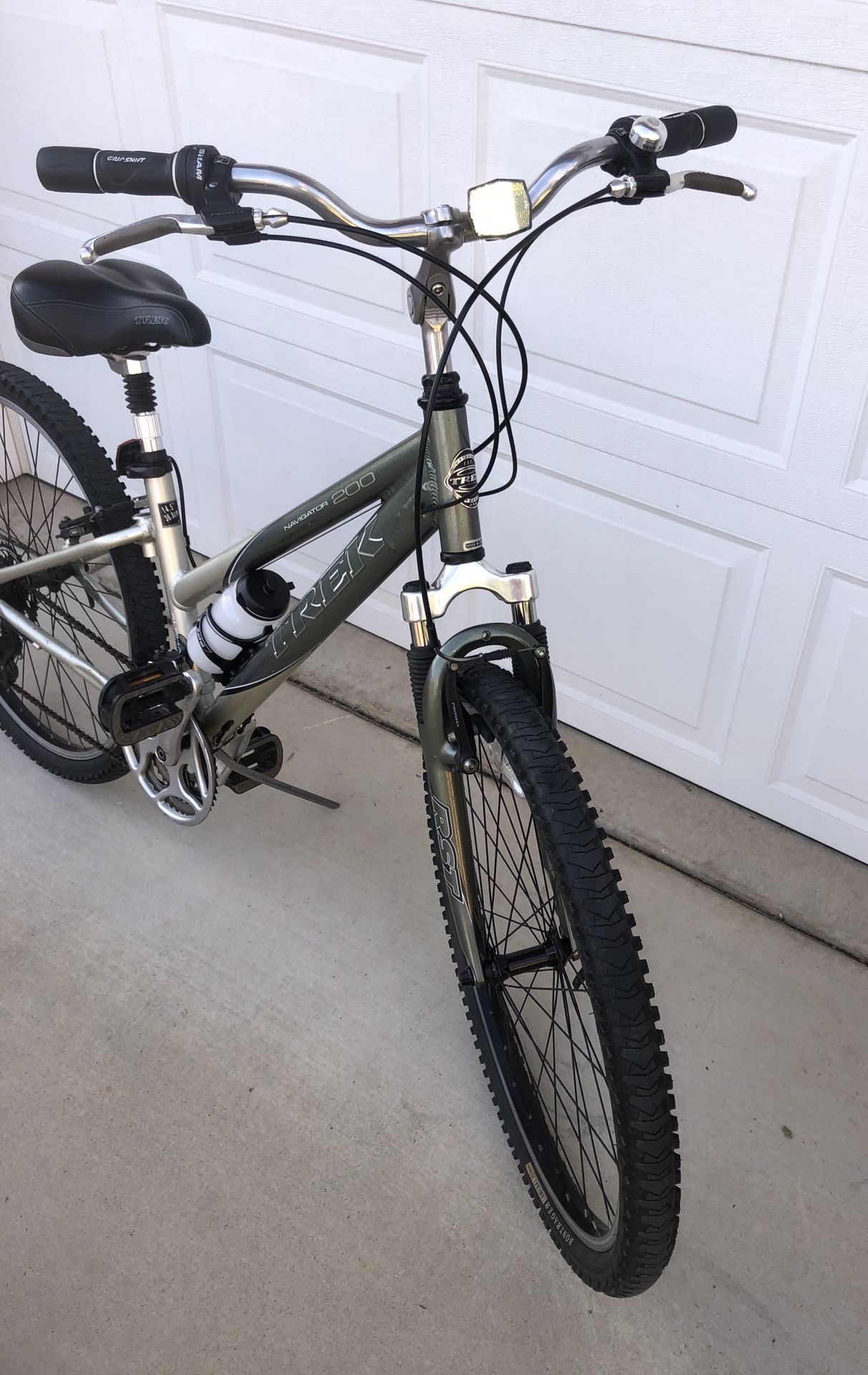 TREK Navigator 200 Women’s Comfort Bike for Sale in Corona, CA OfferUp