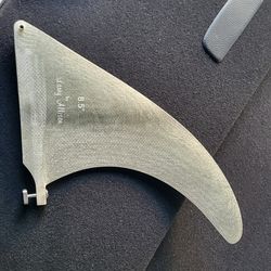 Surfboard fin