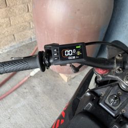 E-bike Strike 48 Bolt 
