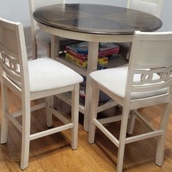 Solid Wood Table And 4 Chairs 