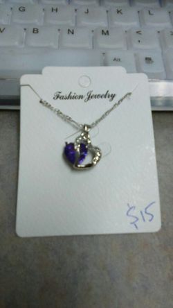 stainless steel heart pendant with chain