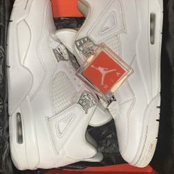Jordan 4 