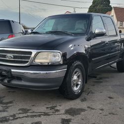 2001 Ford F150 Super Cab Long Bed 4D