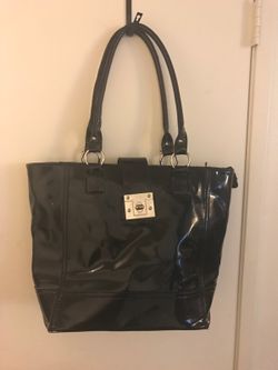 Black paten leather purse