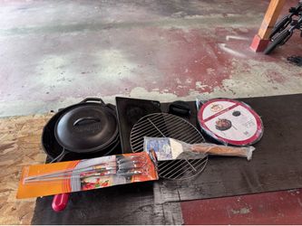 Lodge Cast Iron Skillets,griddle,and accessories