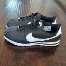 Men Nike Shoes 