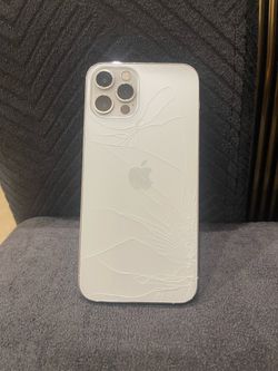 Iphone 12 pro (back cracked)