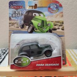 DISNEY PIXAR CARS COLOR CHANGERS 2IN1 DIANA GEARDADO ON THE ROAD BRAND  NEW