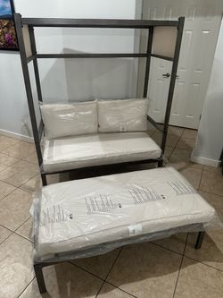 Patio set (New)