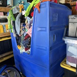 Ropa Usada Y Nueva $100 Por La Ropa 