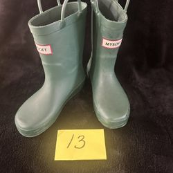 Kids Rain boots Size 13/$5