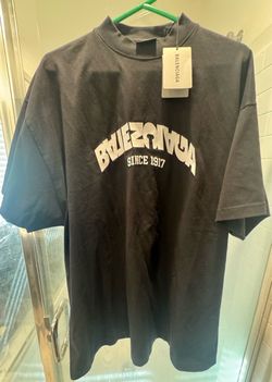 Men’s Balenciaga tee