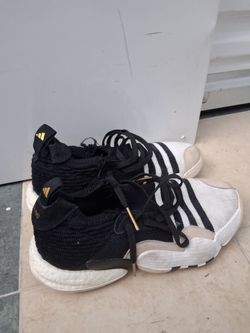 Trae young sneakers