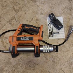RIDGID 18-Volt Cordless Grease Gun (Tool Only)R860445B New !!!