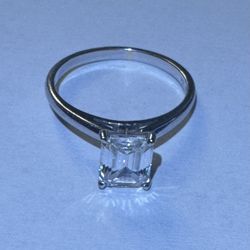 1 ct Emerald Cut 10k White Gold Ring