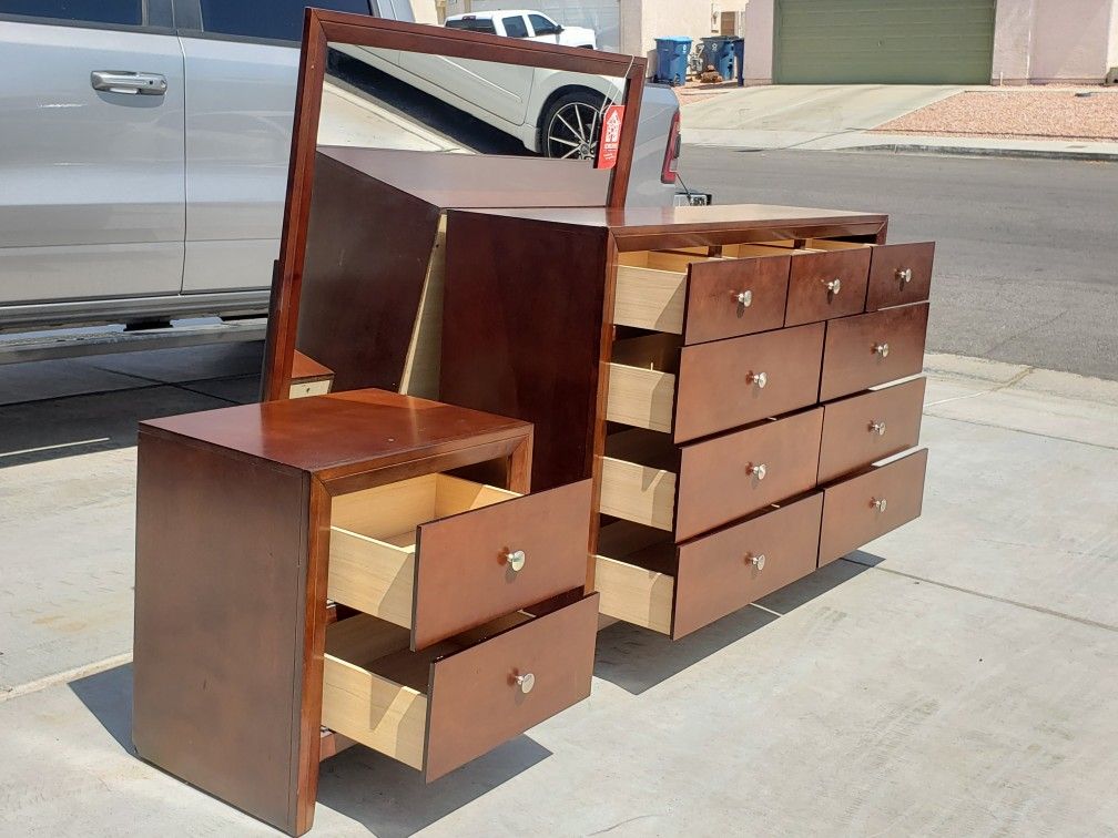 Dresser Set Free Delivery Included