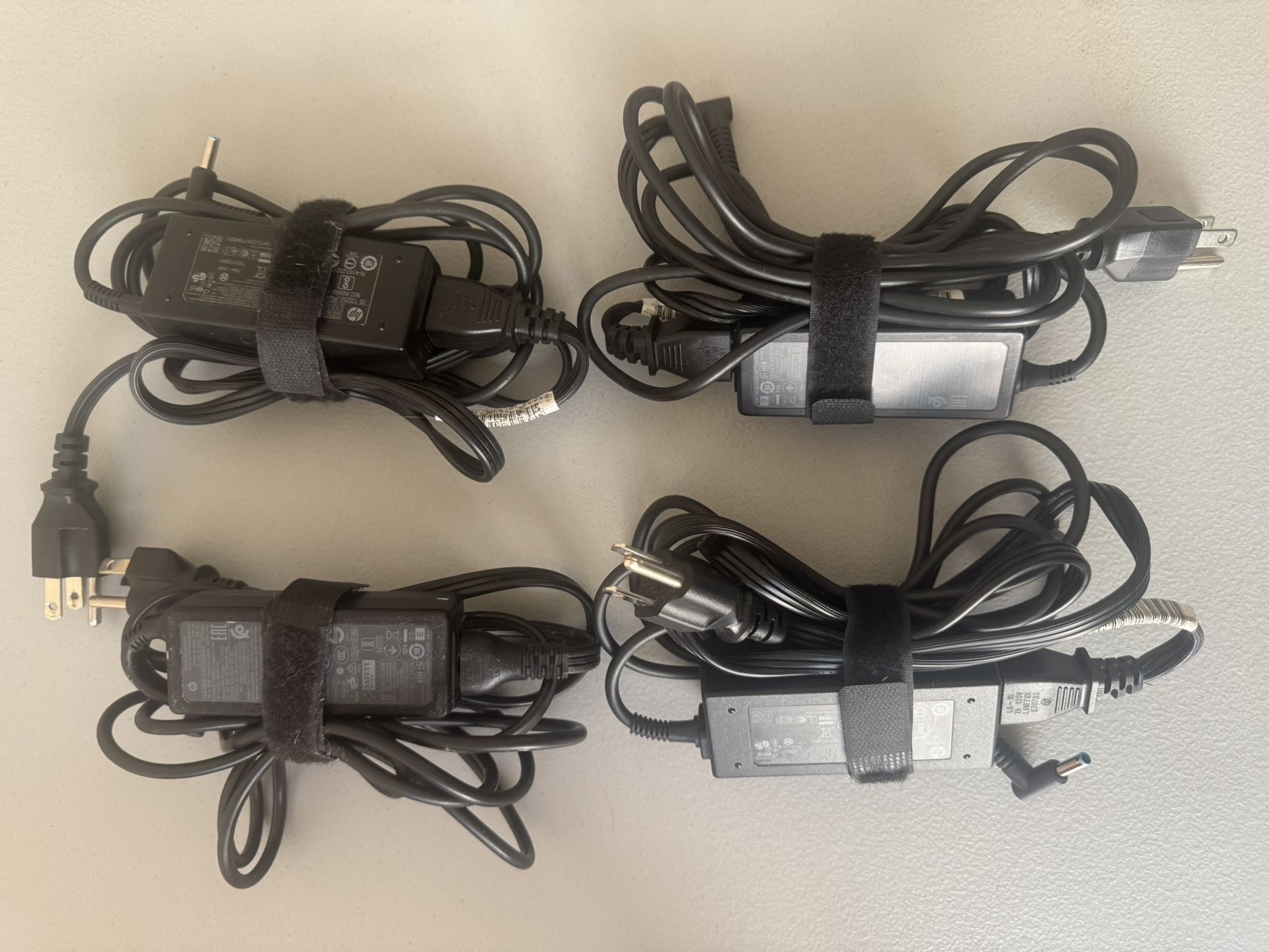 HP Laptop Chargers (hstnn-da40 and hstnn-la40)