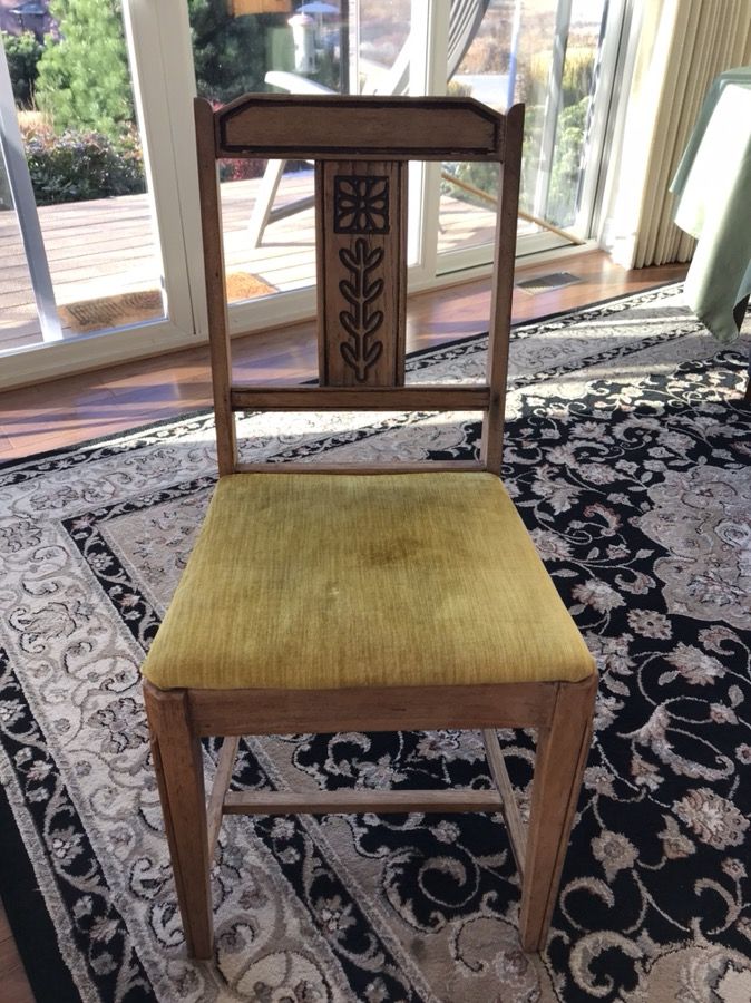 Light carved wood and crushed velvet chair