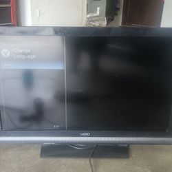 Vizio 37' LCD Television 