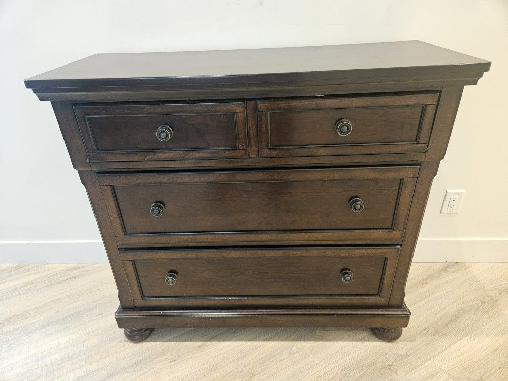 Solid Wood Dresser