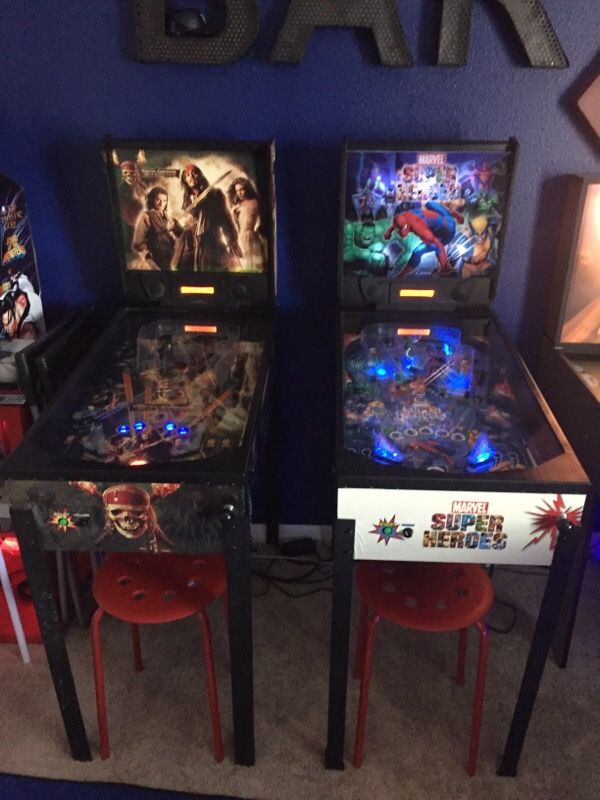 Zizzle Arcade Pinball Machines