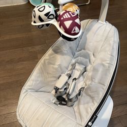 4moms MamaRoo Multi-Motion Baby Swing, Bluetooth Enabled with 5 Unique Motions, Grey