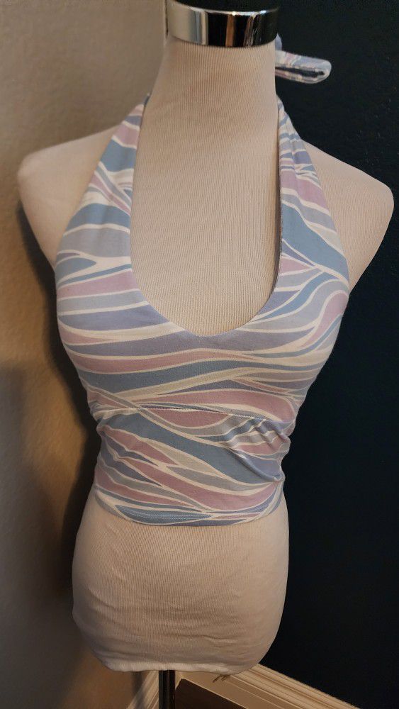 Hollister Halter Top In Size S