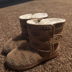 Toddler uggs