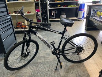 Schwinn 700c Glenwood Hybrid Bike, Adults