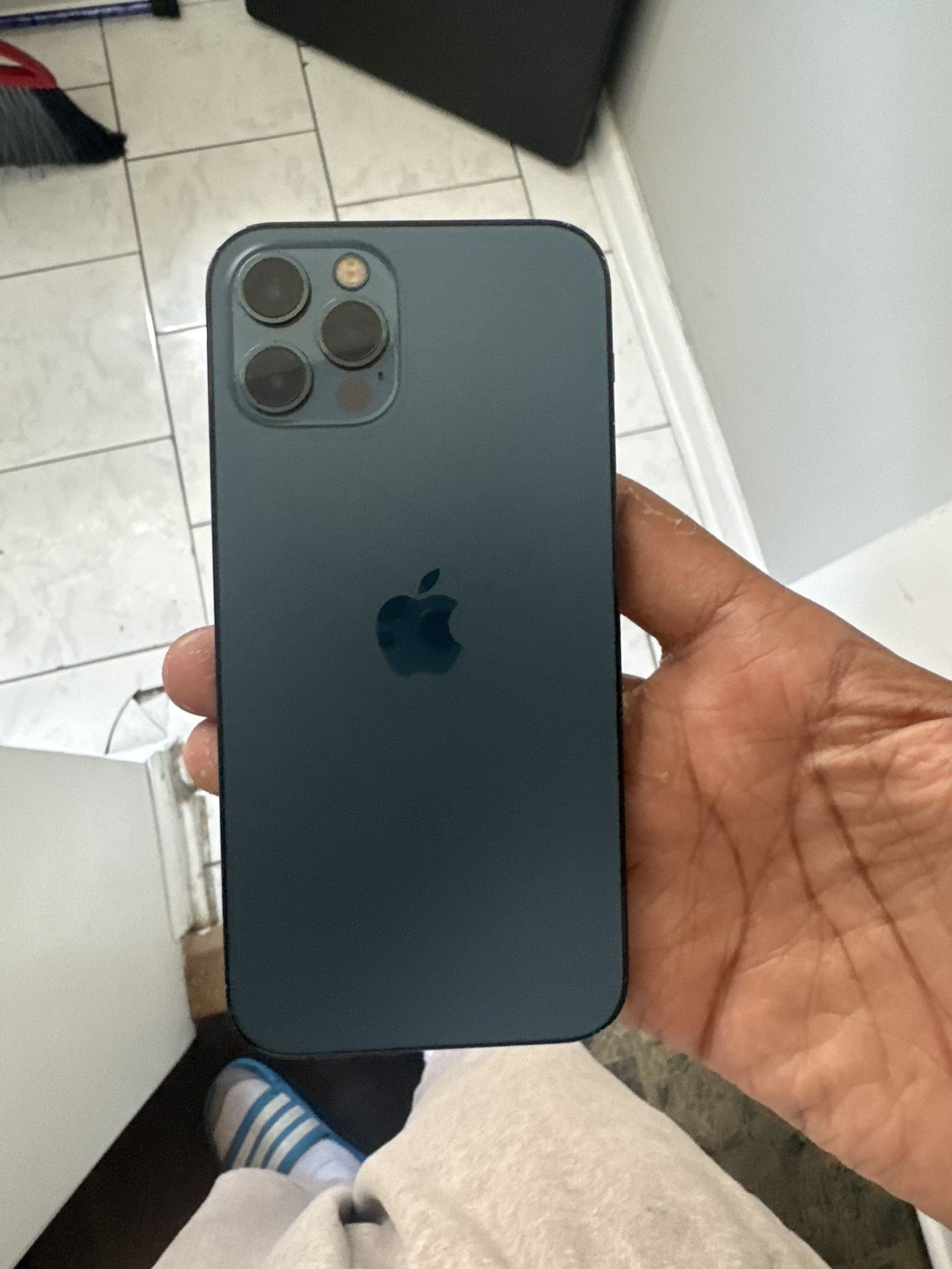 iPhone 13 For Sale 