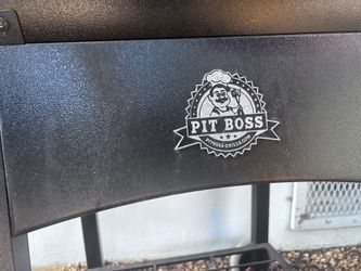 Pit Boss Wood Pellet Grill & Smoker - Excellent Condition!