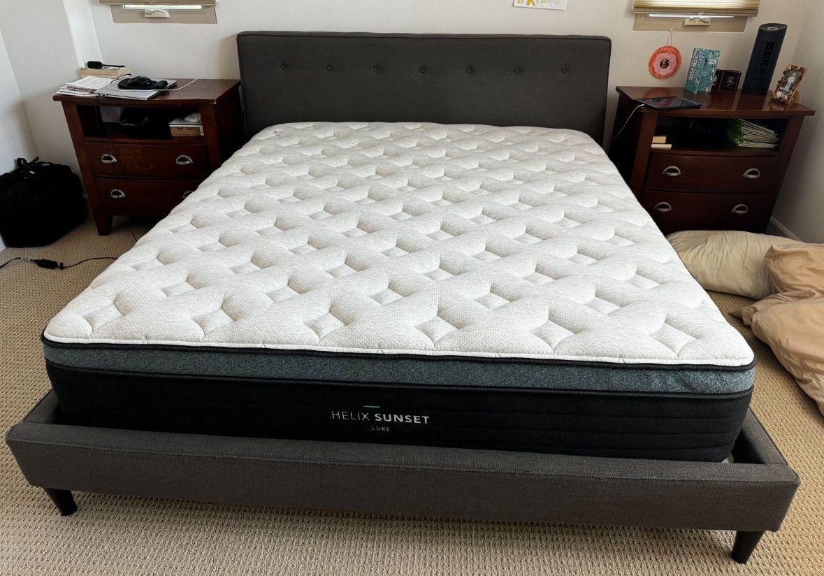 🛏️ CALIFORNIA KING hybrid Pillowtop Cooling Plush Mattress - Like New