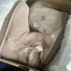 UGG Classic Mini Boot US 7