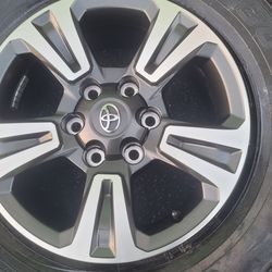 Wheel 17 6 Lugs toyota tacoma