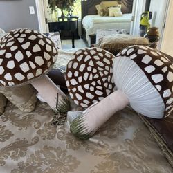 Cotton Velvet Mushroom Pillows!
