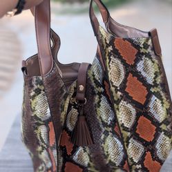 Western Snake print Large Purse $25