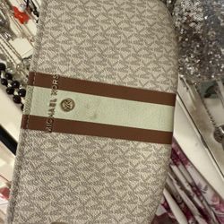 2 Name Brand Fanny Packs 