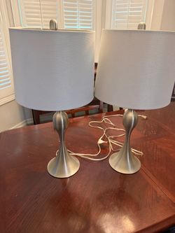 2 Lamps