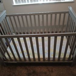 Baby crib universal sex