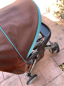 Freeeeeeeeeeeeeeeeee stroller