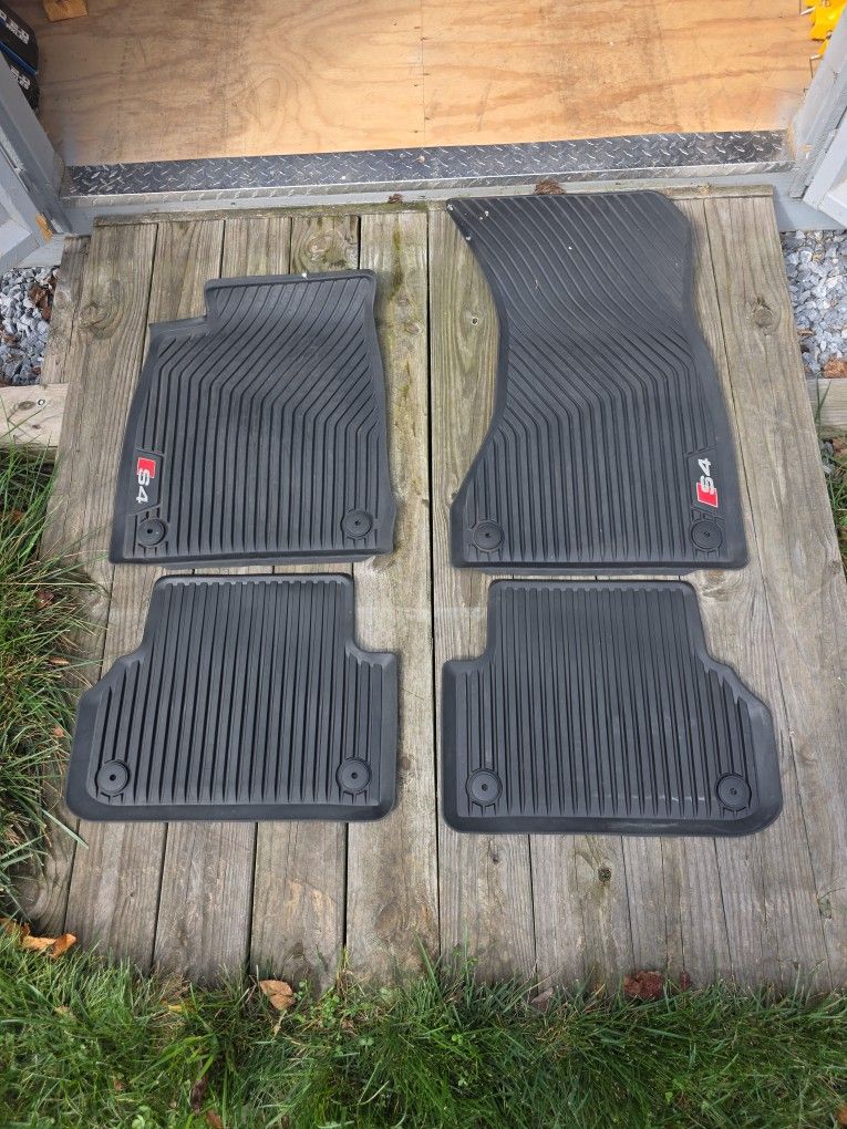 OEM All Weather Floor Mats 2018 And Newer Audi S4/A4