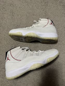 VNDS JORDAN 11 PLATINUM SIZE 11.5